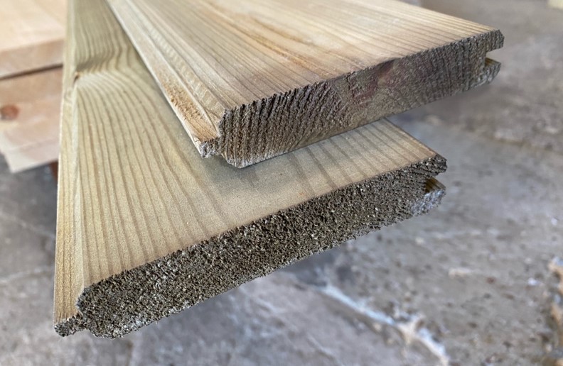 THICK TREATED MATCHBOARD